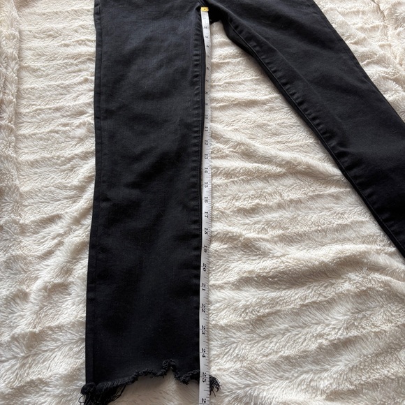 Abercrombie & Fitch Super Skinny Ankle High Rise Black  Jeans w/ Raw Hem - Picture 10 of 10